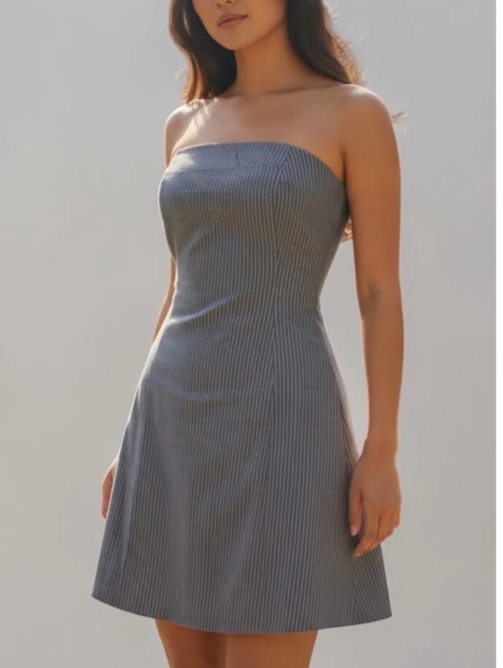 NWT Le Lis Collection  Strapless Pinstripe Mini Dress in Charcoal. Sz S